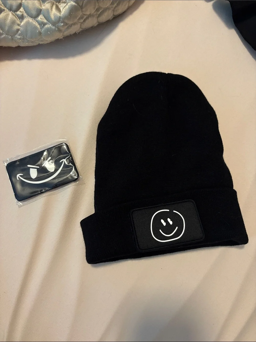 Black Smiley Beanie Hat - Men